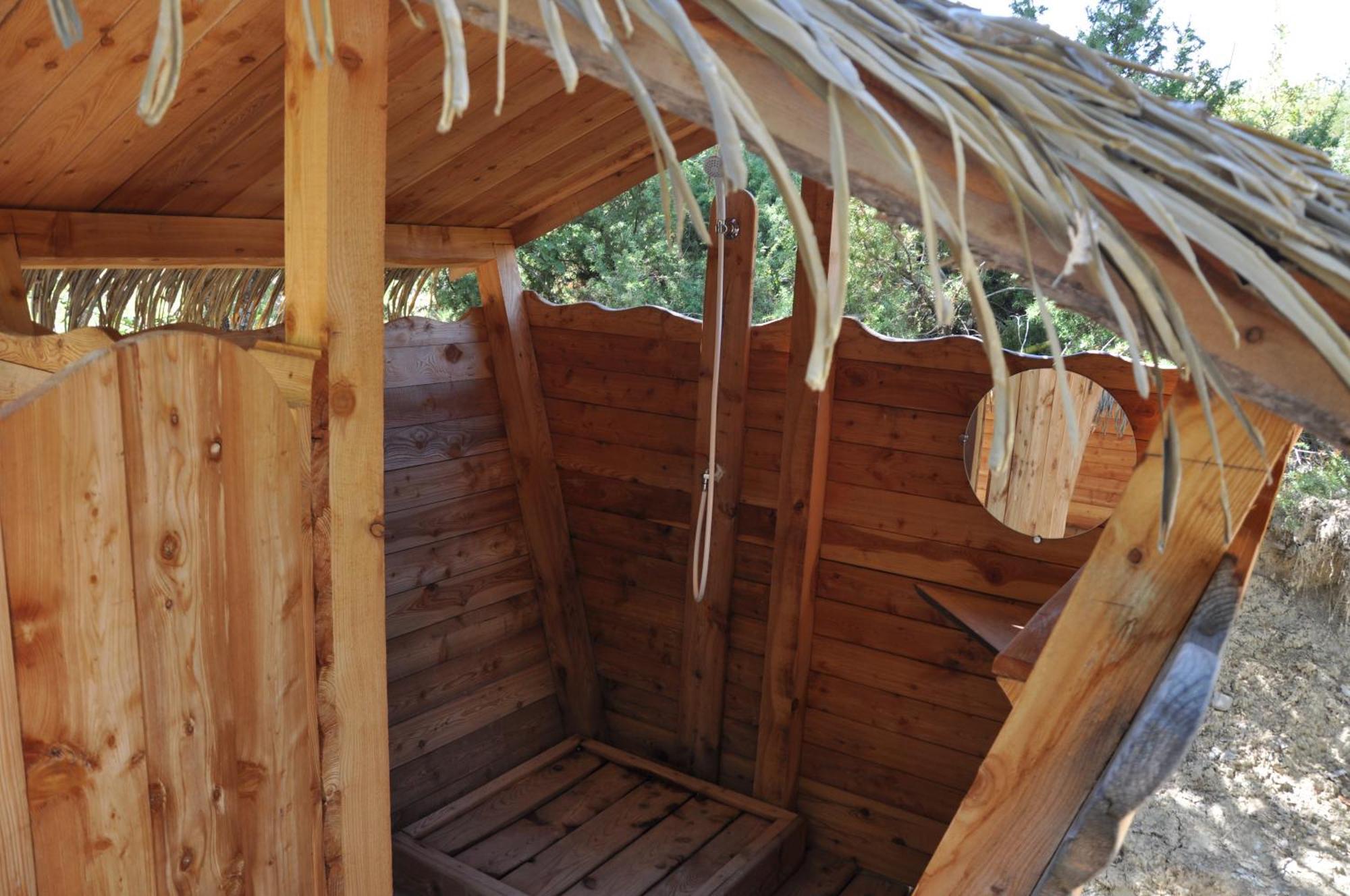 Les Maisons De Chante Oiseau Sigonce Ruang foto