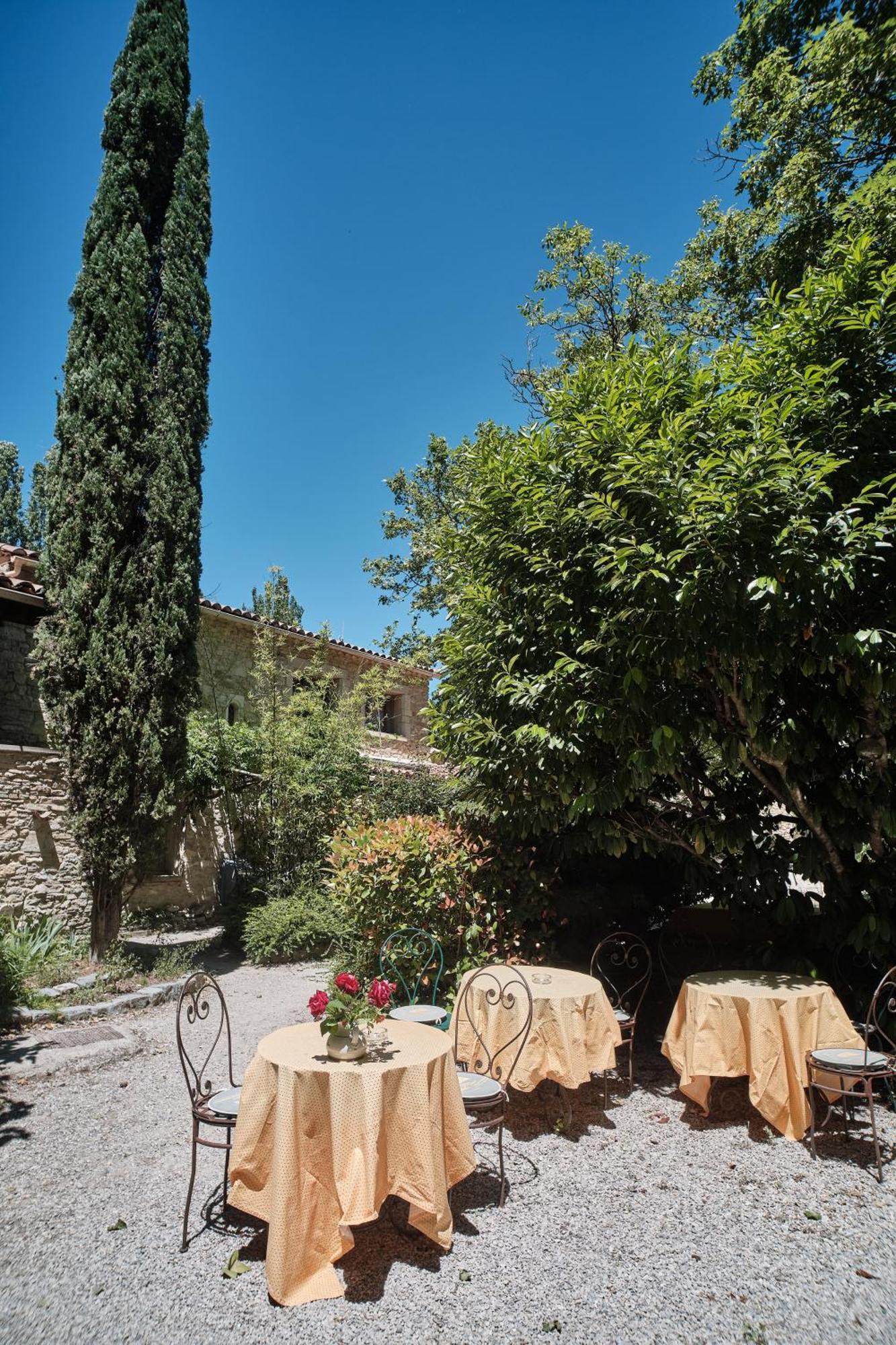 Les Maisons De Chante Oiseau Sigonce Bagian luar foto