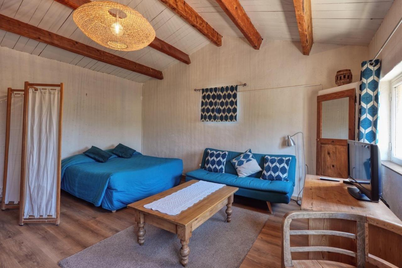 Les Maisons De Chante Oiseau Sigonce Bagian luar foto
